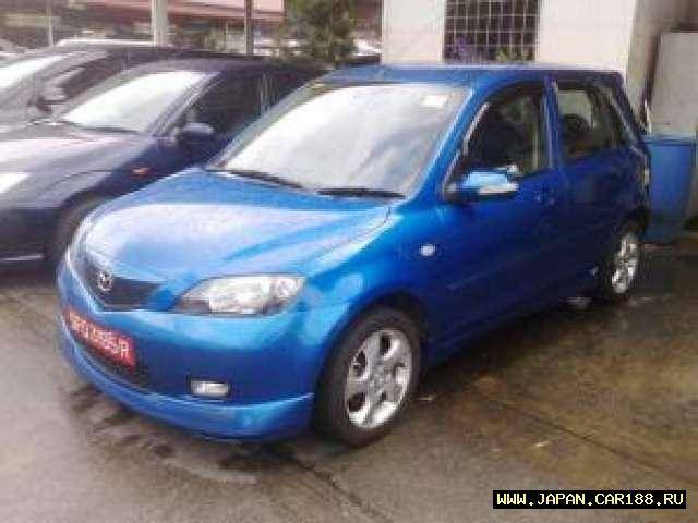 2004 Mazda Demio