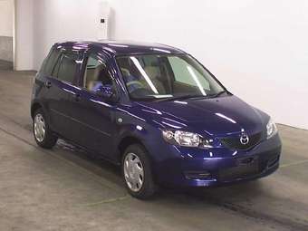 2004 Mazda Demio