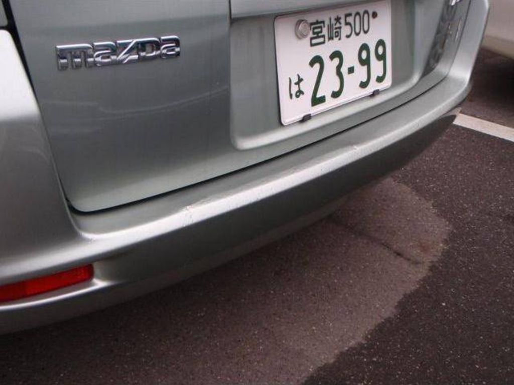 2004 Mazda Demio