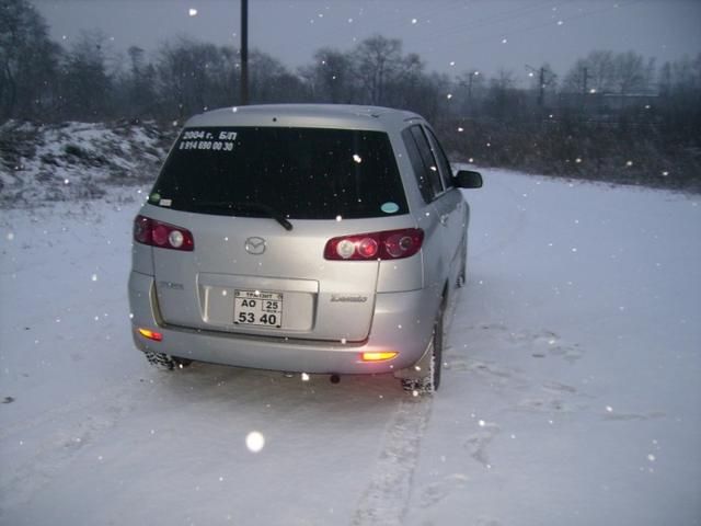 2004 Mazda Demio