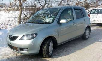 2004 Mazda Demio