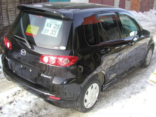 2004 Mazda Demio