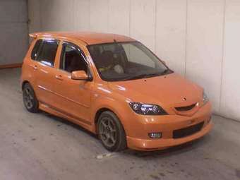 2004 Mazda Demio