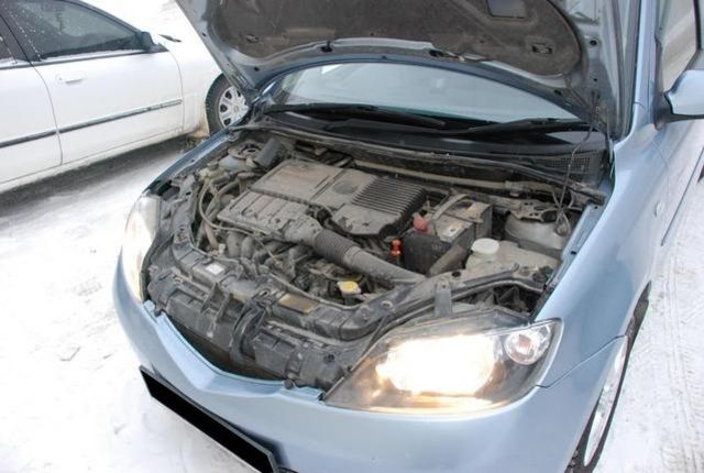 2004 Mazda Demio
