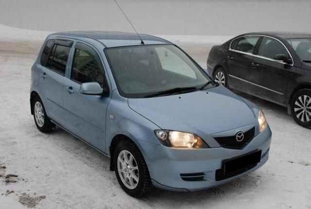 2004 Mazda Demio