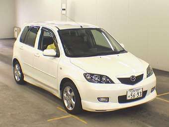 2004 Mazda Demio