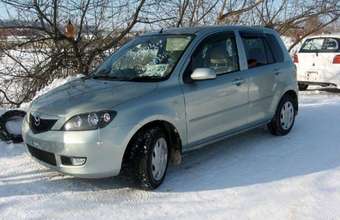 2004 Mazda Demio