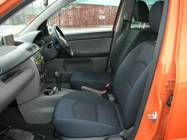 2004 Mazda Demio