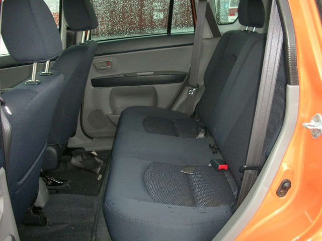 2004 Mazda Demio