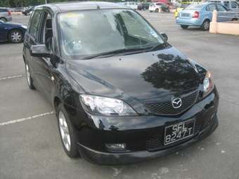 2004 Mazda Demio