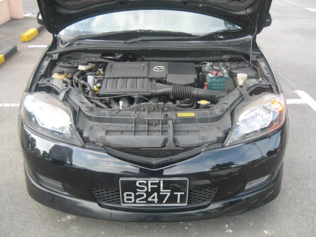 2004 Mazda Demio