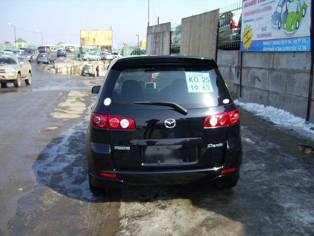 2004 Mazda Demio