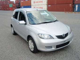 2004 Mazda Demio