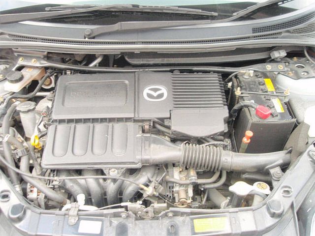 2004 Mazda Demio