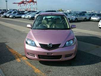 2004 Mazda Demio