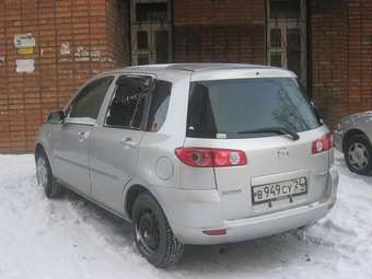 2004 Mazda Demio