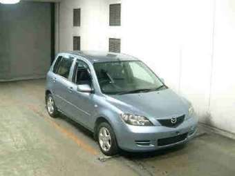 2004 Mazda Demio