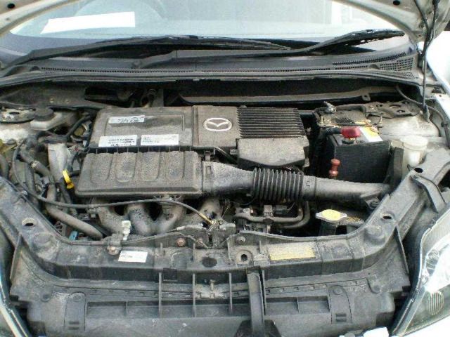 2004 Mazda Demio
