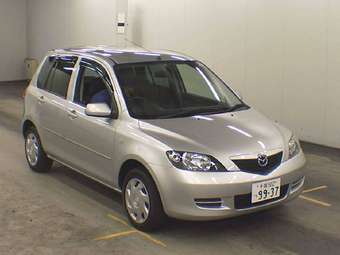 2004 Mazda Demio