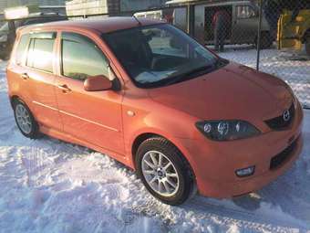 2004 Mazda Demio