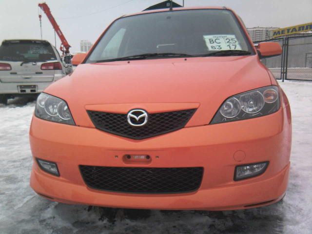 2004 Mazda Demio