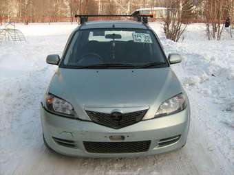 2004 Mazda Demio