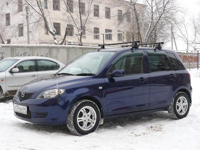 2004 Mazda Demio