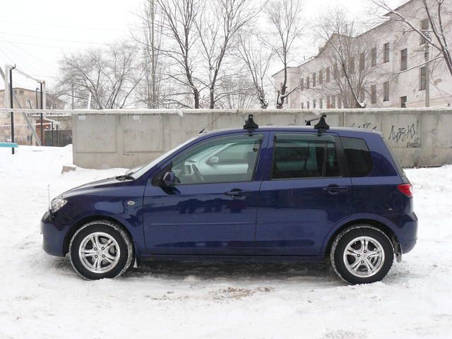 2004 Mazda Demio