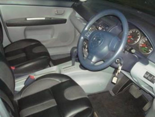 2004 Mazda Demio