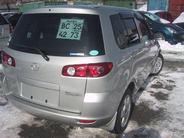 2004 Mazda Demio