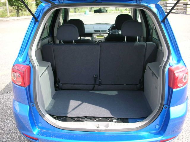 2004 Mazda Demio