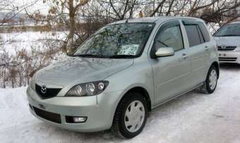 2004 Mazda Demio