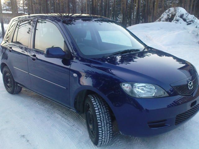 2004 Mazda Demio