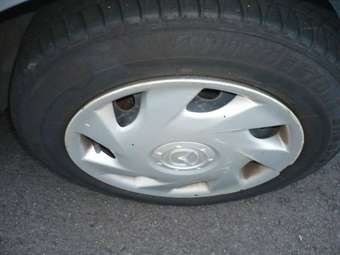 2004 Mazda Demio Wallpapers