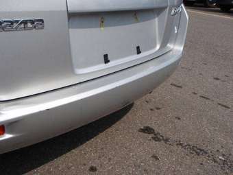 2004 Mazda Demio Pictures