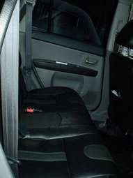 2004 Mazda Demio Pictures