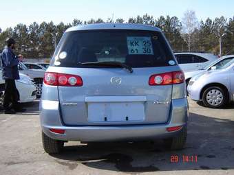 2004 Mazda Demio Photos