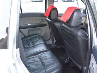 2004 Mazda Demio Photos