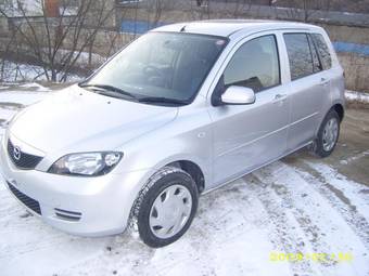 2004 Mazda Demio Wallpapers