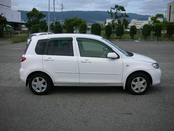 2004 Mazda Demio For Sale