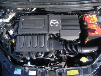 2004 Mazda Demio Wallpapers