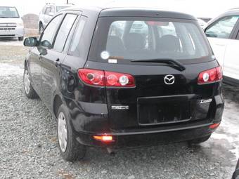2004 Mazda Demio Wallpapers