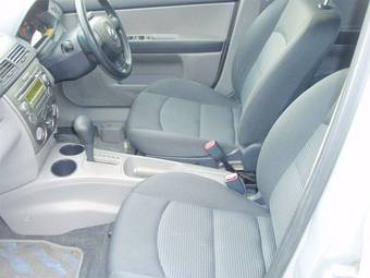 2004 Mazda Demio Wallpapers