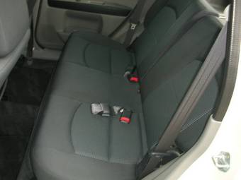 2004 Mazda Demio Wallpapers