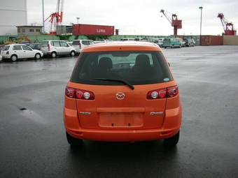 2004 Mazda Demio Wallpapers