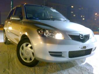 2004 Mazda Demio Wallpapers
