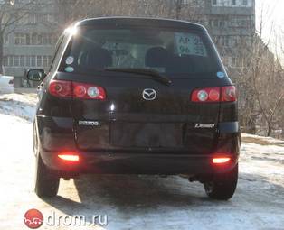 2004 Mazda Demio Pictures