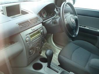 2004 Mazda Demio Photos