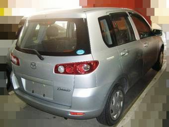 2004 Mazda Demio Pictures