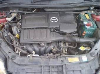 2004 Mazda Demio Pictures